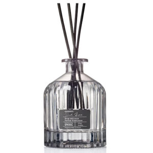 ספרינג מקלות ריח שחור שקוף 150 מ”ל קולקציה ריבס בריח-ווד ספייס SPRING Reed Diffuser 150 ML COLLECTION RIBS-WOOD SPICE