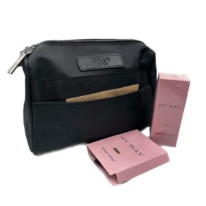 ארמני תיק רחצה + מיי וואי פלורל 15מ"ל + מיי וואי פרפיום 2מ"ל